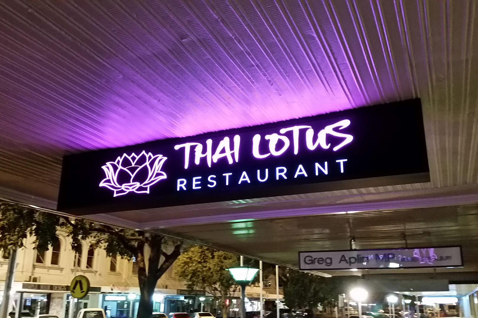  Thai Lotus 